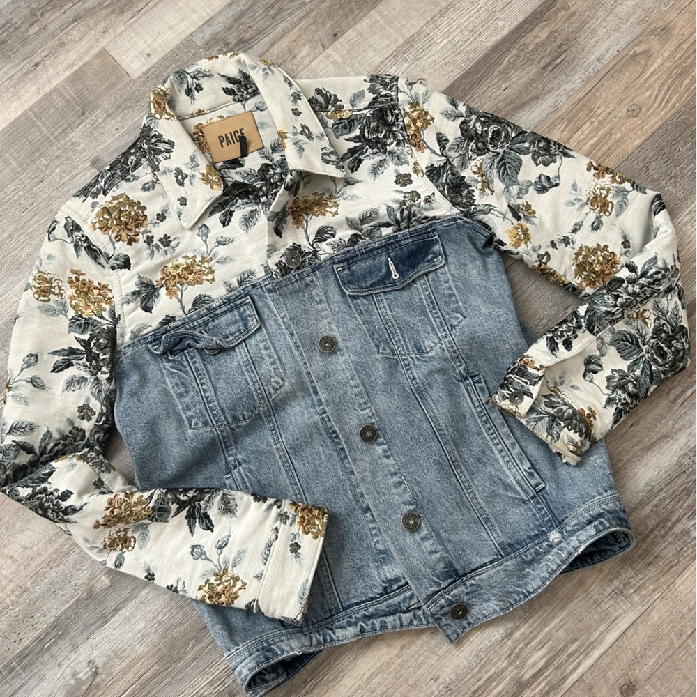 Floral denim jacket S-M